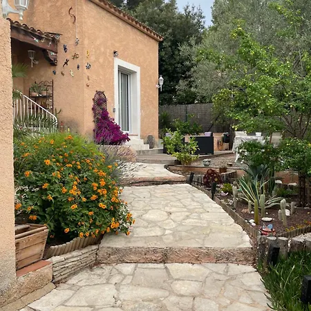 منزل للإقامة Et Salle De Bain Independantes A 200m De La De Fabregas