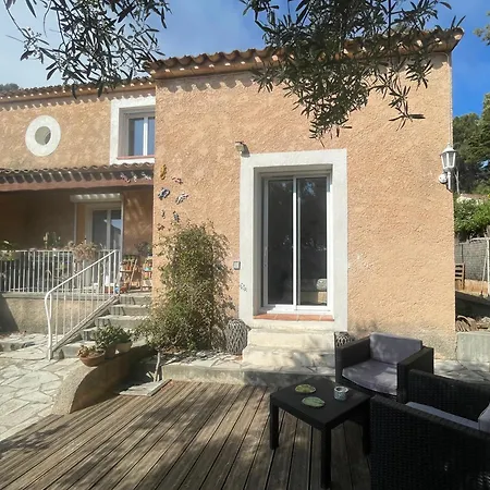 chambre et salle de bain indépendantes à 200m de la plage de Fabrégas *